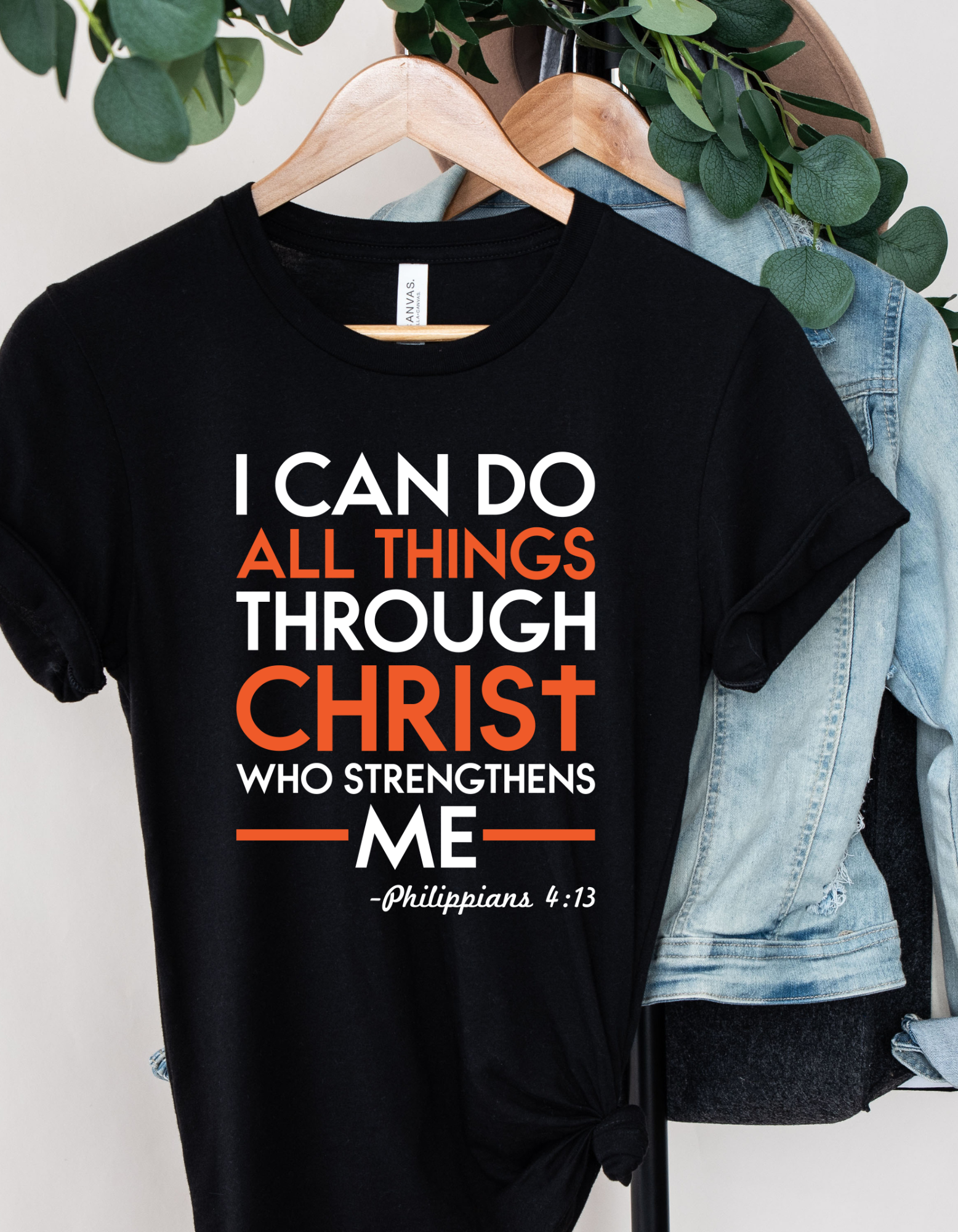 I can do all things through Christ who strengthens me Women’s Short Sleeve Graphic Tee